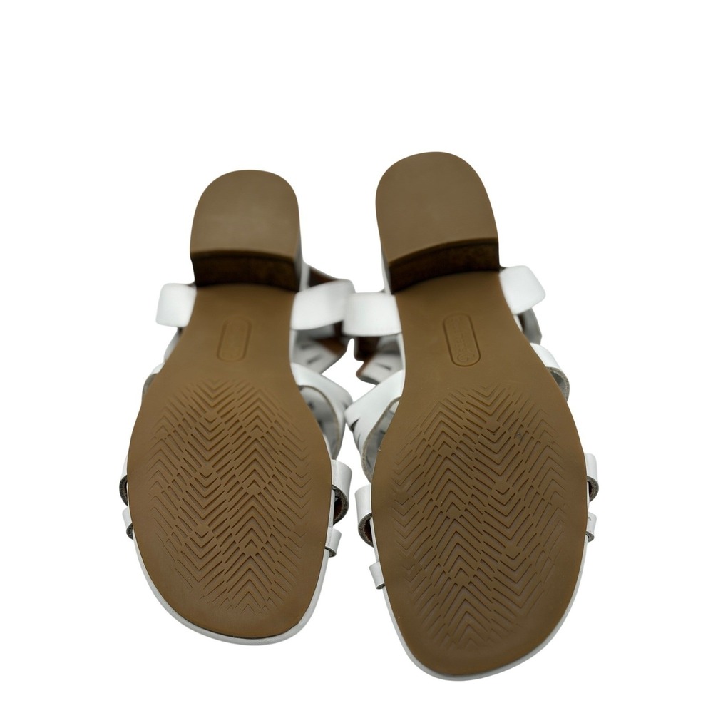 Baretraps Velvet White Laser Cut Block Heel Sandals Women's Size‎ 8.5 M - Picture 7 of 9